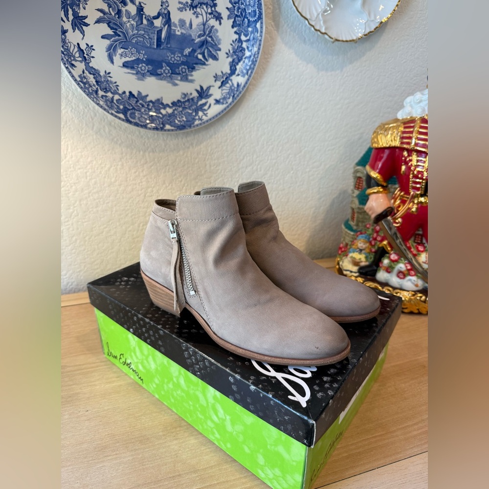 Sam Edelman Putty Packer Leather Grey Tan Zipper Ankle Boots Booties